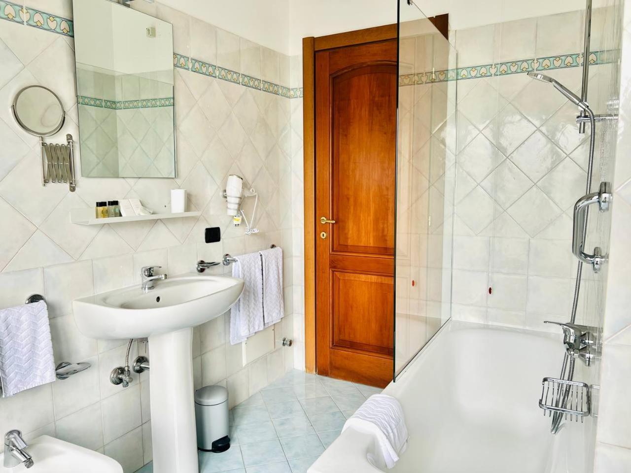 Azzurrissima Home-B&B Sorrento Centro Bagian luar foto