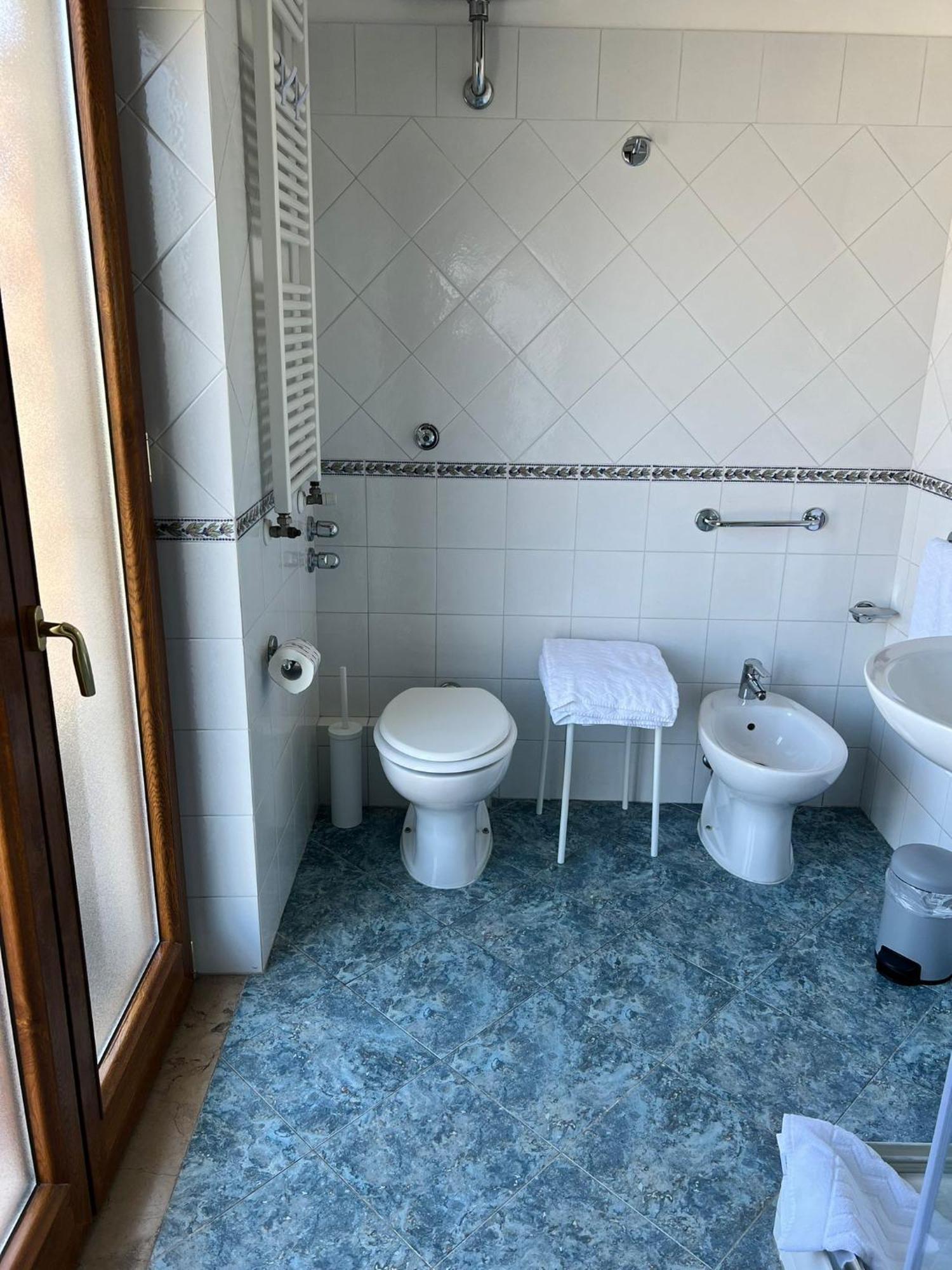 Azzurrissima Home-B&B Sorrento Centro Bagian luar foto